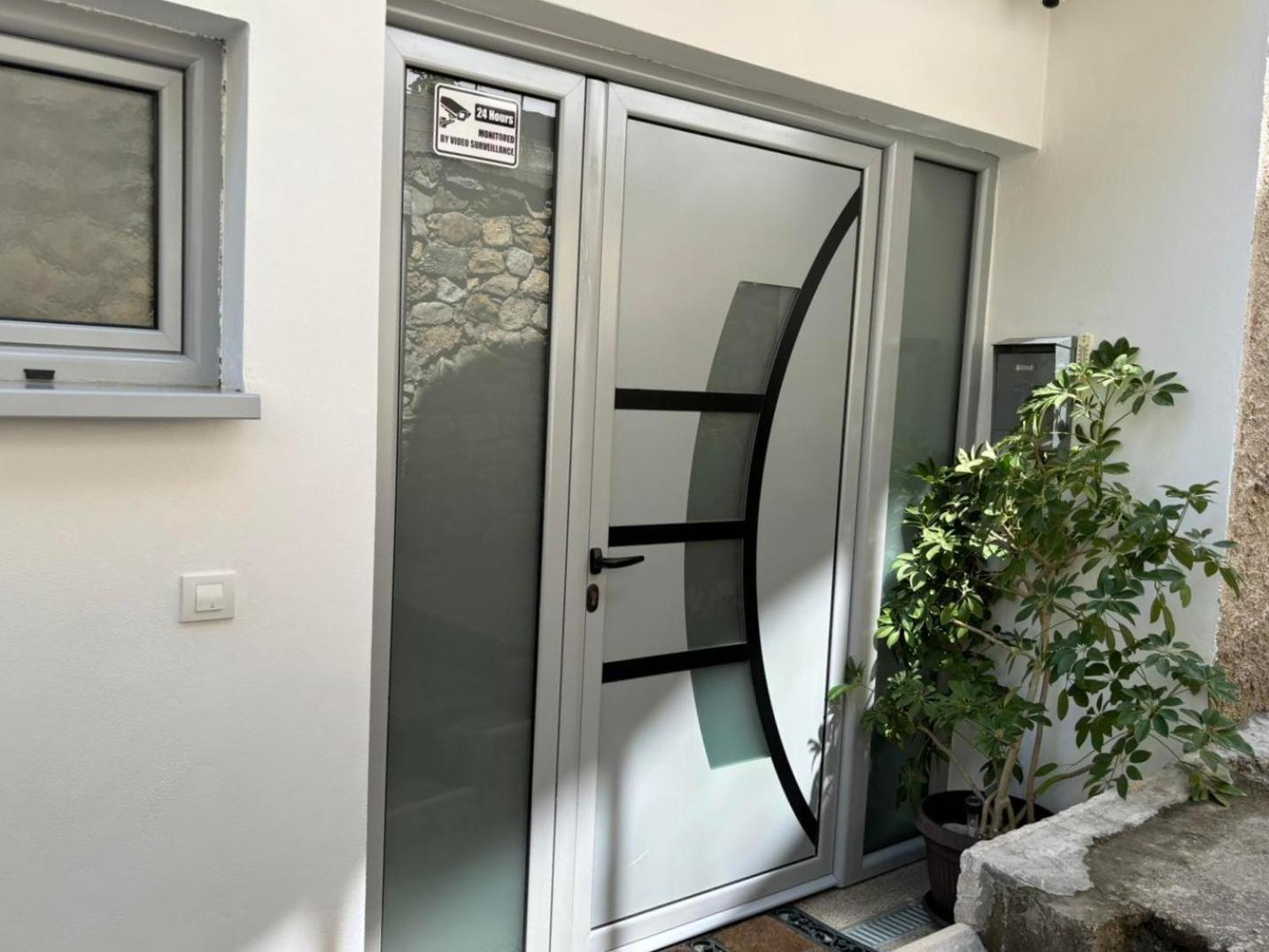 Mala Plaza Apartments أولتْسي المظهر الخارجي الصورة
