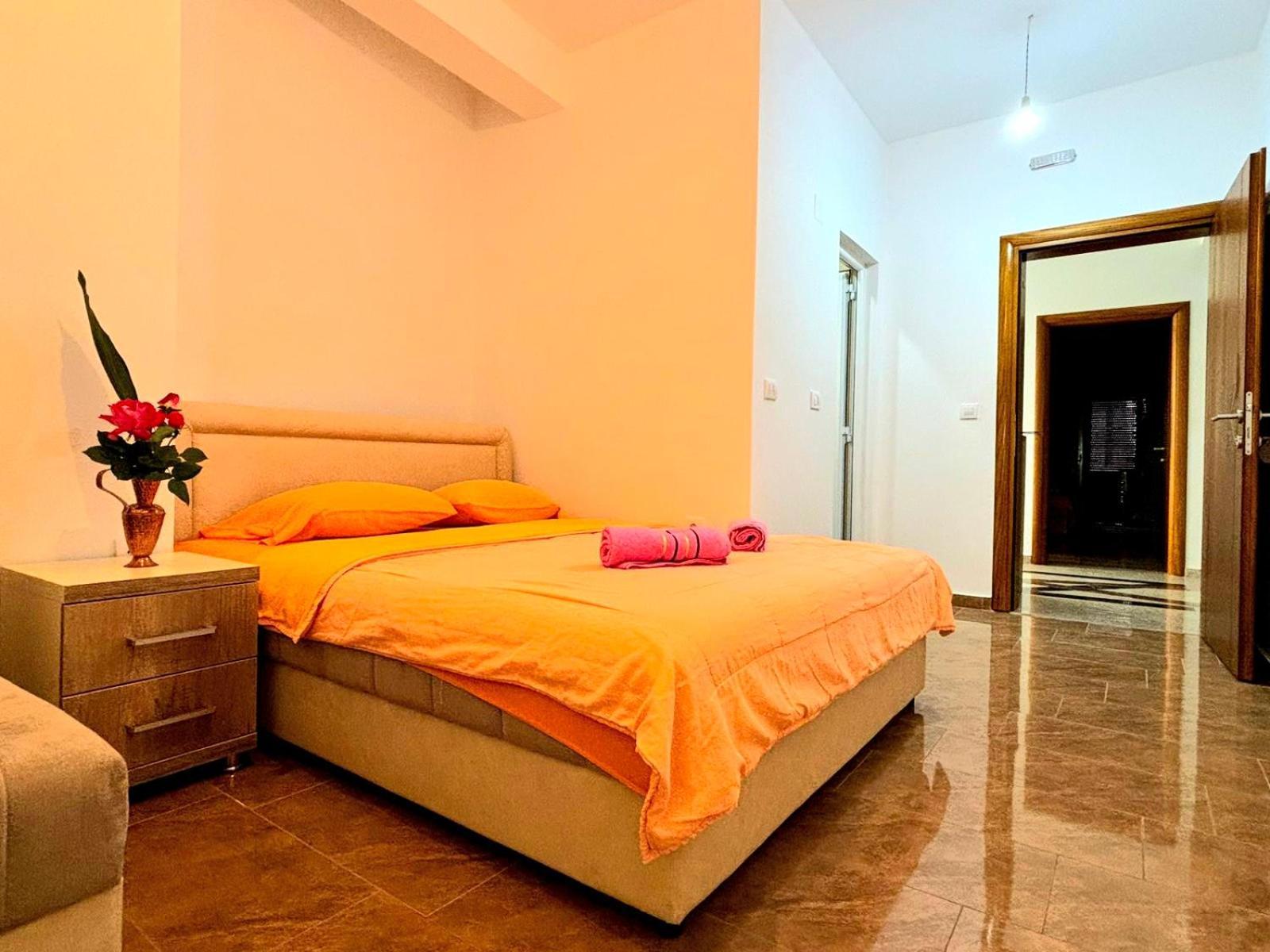 Mala Plaza Apartments أولتْسي المظهر الخارجي الصورة